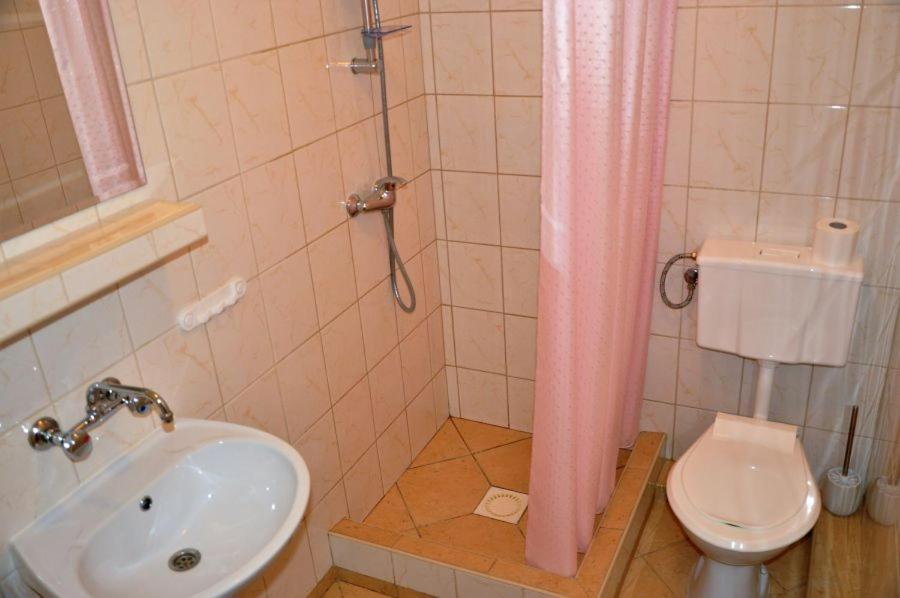 Hotel Jantar Ostrowo  Zewnętrze zdjęcie