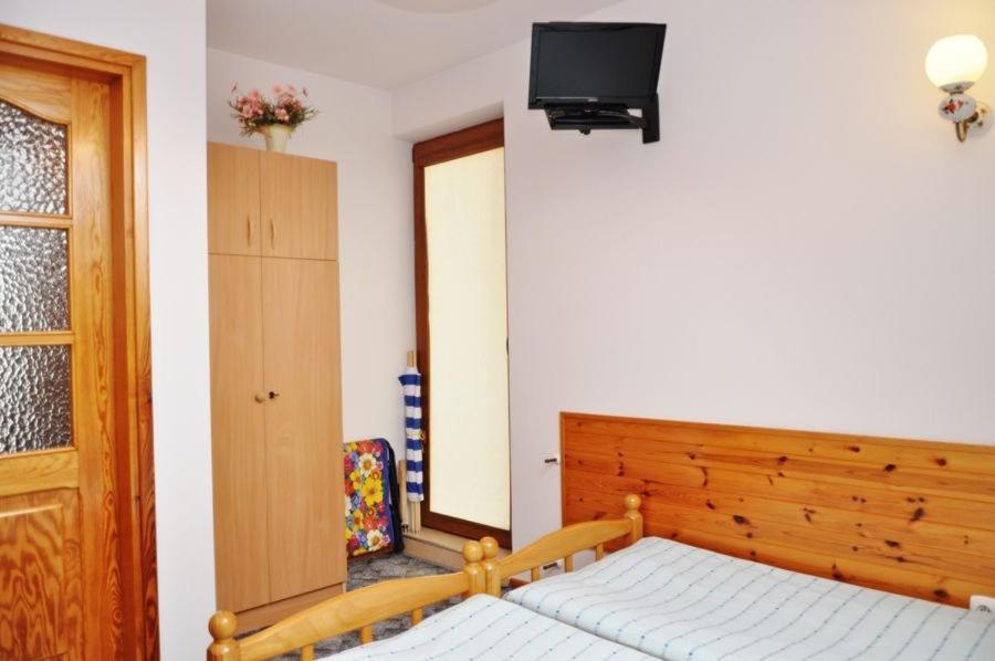 Hotel Jantar Ostrowo  Zewnętrze zdjęcie