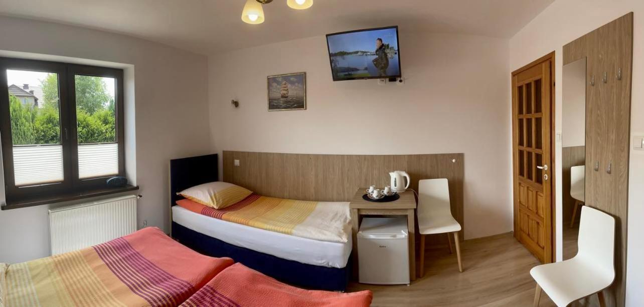 Hotel Jantar Ostrowo  Zewnętrze zdjęcie